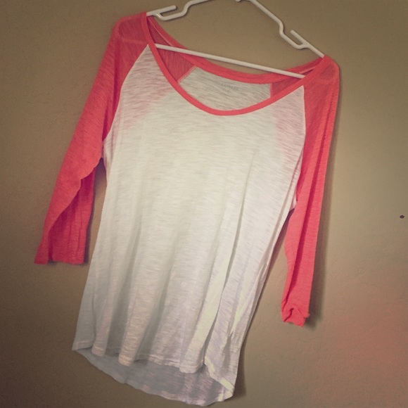 Baseball raglan