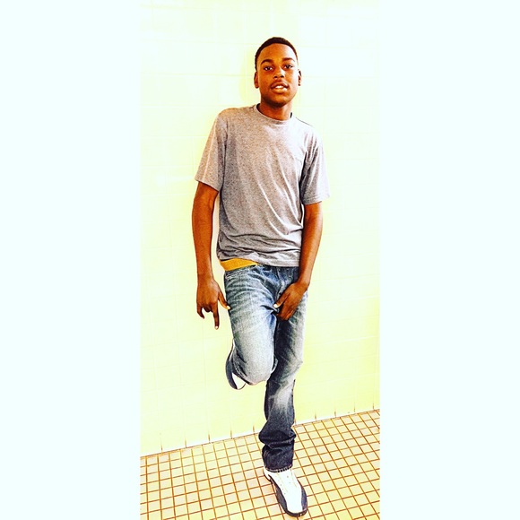 Meet your Posher, Dorian - Picture 1 of 1