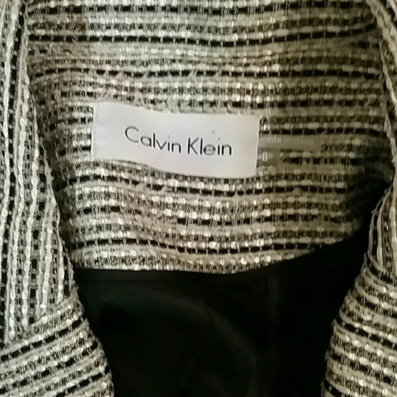 Blazer - Picture 2 of 2