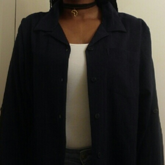 Karen Scott Dark blue button down top