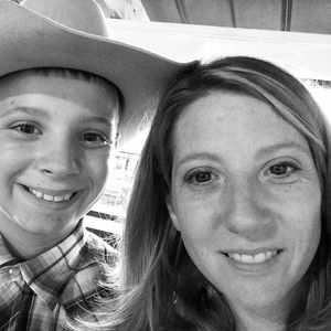 Meet your Posher, Crystal