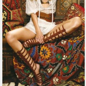 FLASH SALE Sexy Knee high gladiators