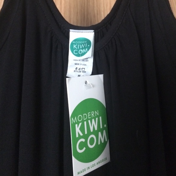 Black shoulder-less blouse - Picture 2 of 3