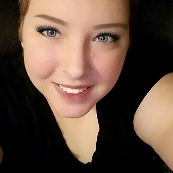 Meet your Posher, Tasha - Picture 1 of 1