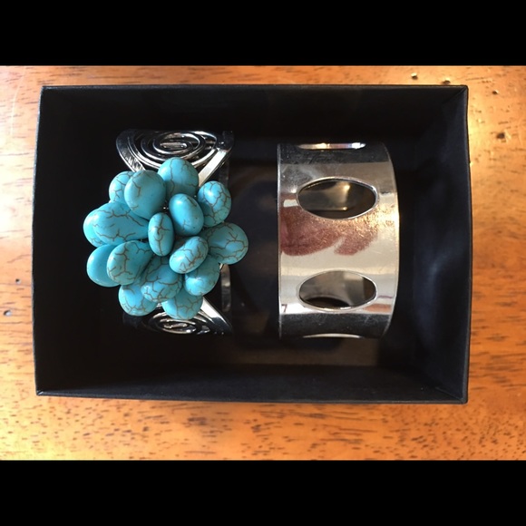 Costume bracelets