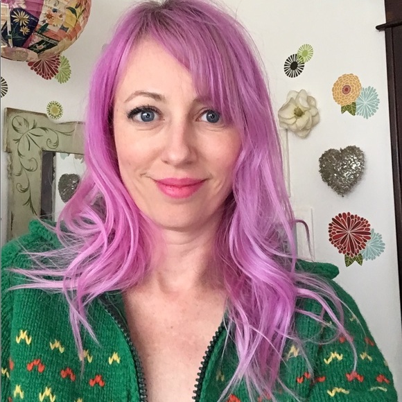 Meet your Posher, Laura - Picture 7 of 16