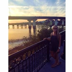 Meet your Posher, Caryn