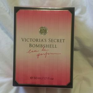 Bombshell perfume