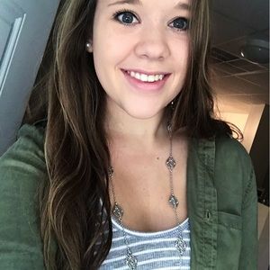 Meet your Posher, Jessica