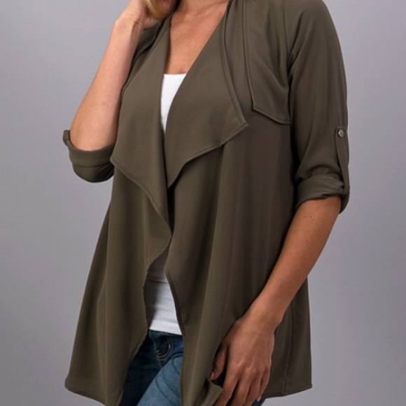 Last 1! SMALL Jacket Style Rolled Up Sleeve -Olive - Picture 3 of 3