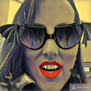 Meet your Posher, Stacy