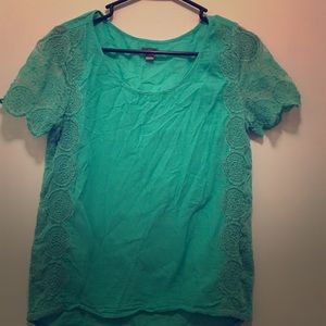 Aerie top