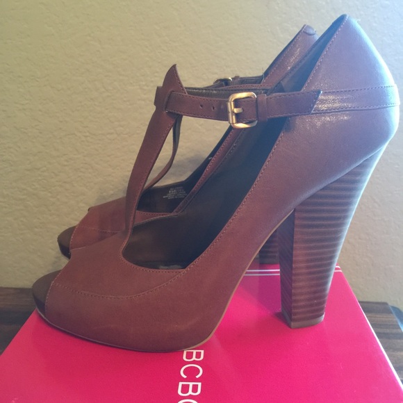 BCBGirls BG-Cross leather heels