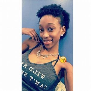 Meet your Posher, Samaria