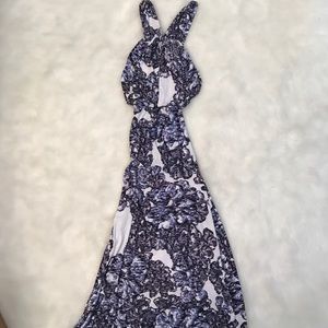 TBags maxi dress Sz Small