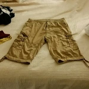 Send pair of cargo shorts with tightening bottoms