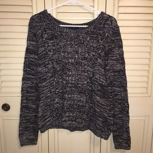 Black / White Knit Sweater ⚫️⚪️