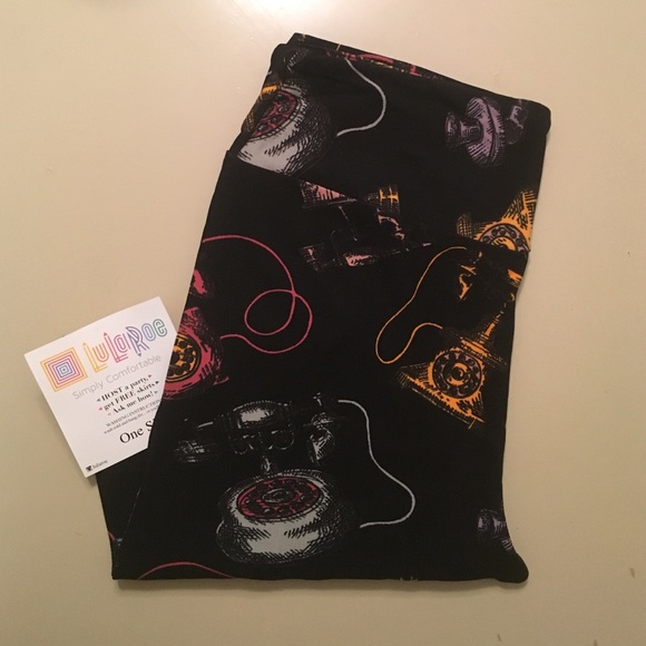 LulaRoe Leggings HTF OS NWT - Telephones / UNICORN