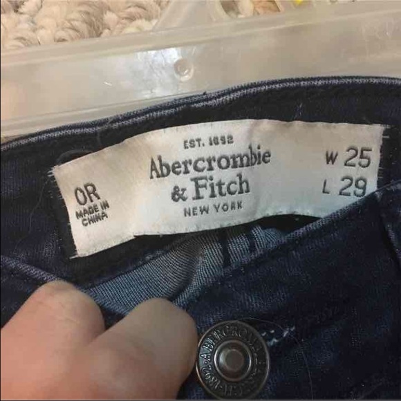 Abercrombie&Fitch Dark Wash Skinny Jeans - Picture 4 of 4