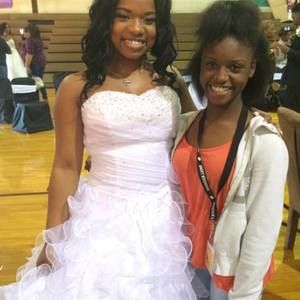 Meet your Posher, Kamilè