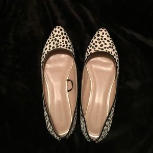 Bananna Republic flats