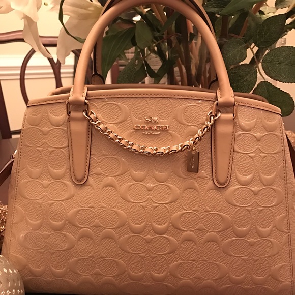 🎉SOLD🎉New Coach Margot patent leather handbag - Picture 4 of 4