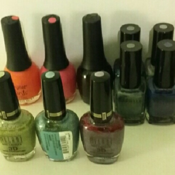 Nail polish bundle of 5
