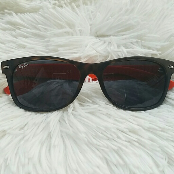 Ray-Ban Sunglasses