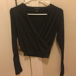 Club Monaco cropped long sleeve