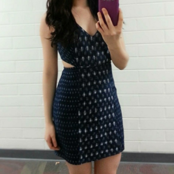 Staring at Stars Cutout Dress - Picture 3 of 3