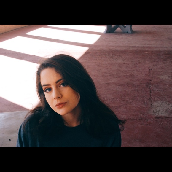 Meet your Posher, Dargan - Picture 3 of 8