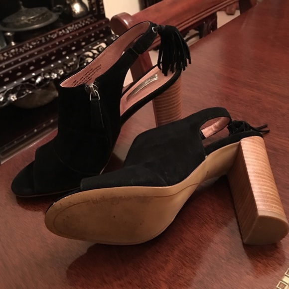 Sandals for sale - Picture 3 of 3