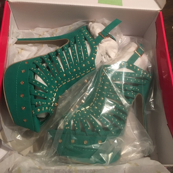 New Open Toe Stilettos - Picture 4 of 4