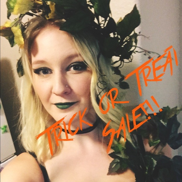 SALE!! 🎃 MAKE ME AN OFFER I CANT REFUSE!! - Picture 1 of 1