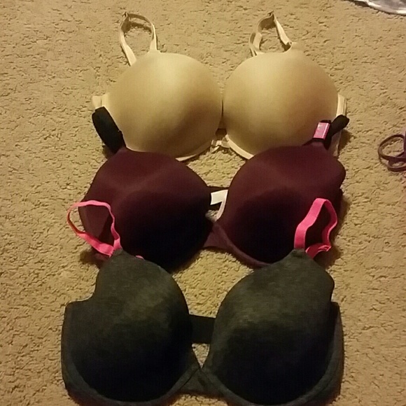34DD Victoria's Secret bras