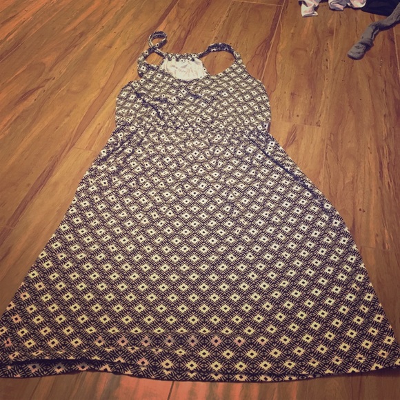 Black&white pattern dress