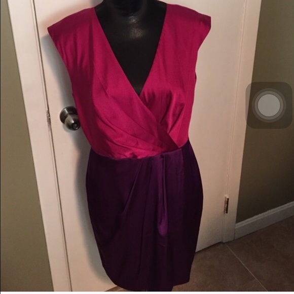 Vince Camuto. 2 tone dress