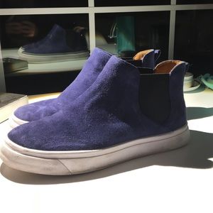 14th and Union blue suede sneaker booties