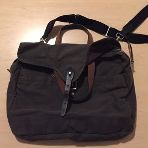 Mens J. Crew messenger bag