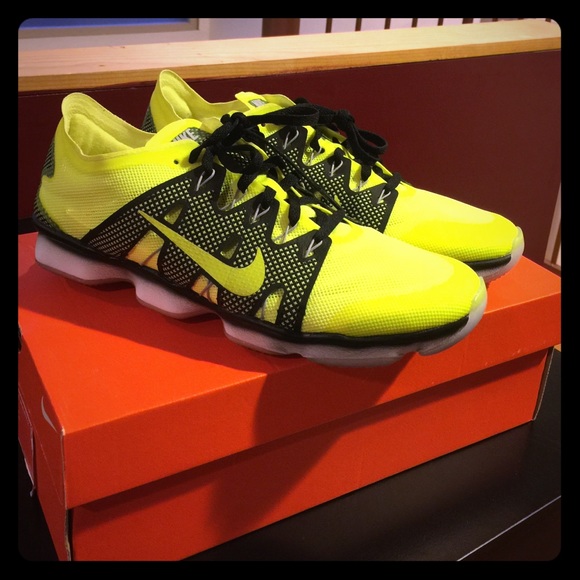 Women's Nike Air Zoom Fit Agility 2