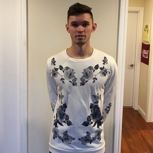 Floral print premium sweater