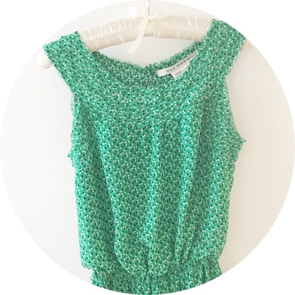 Lovely Max Studio Green Print Dress