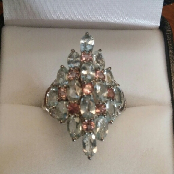 Beautiful silver ring 925