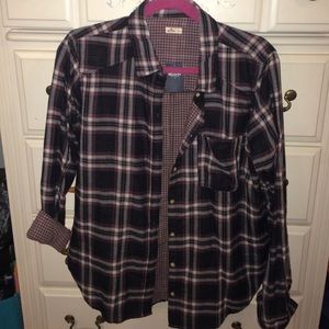 Perfect Fall Flannel! 🍂☕️