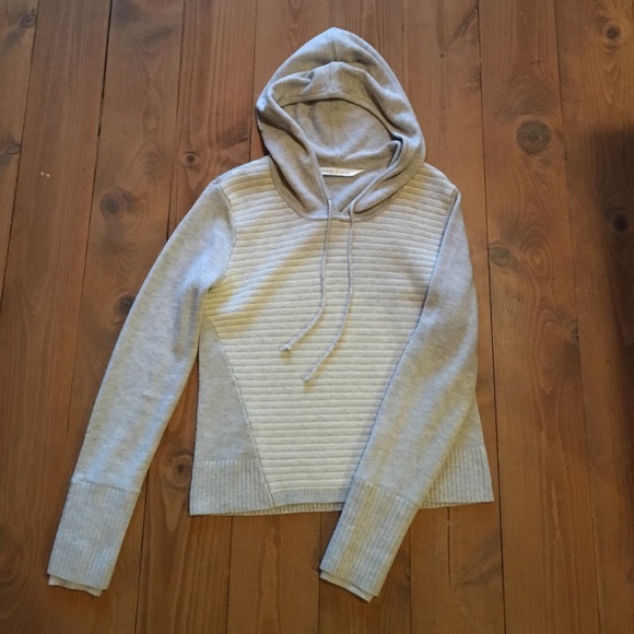 Athletes sweater size small