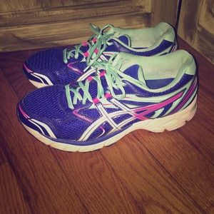 Asics runnings shoes. 8.5