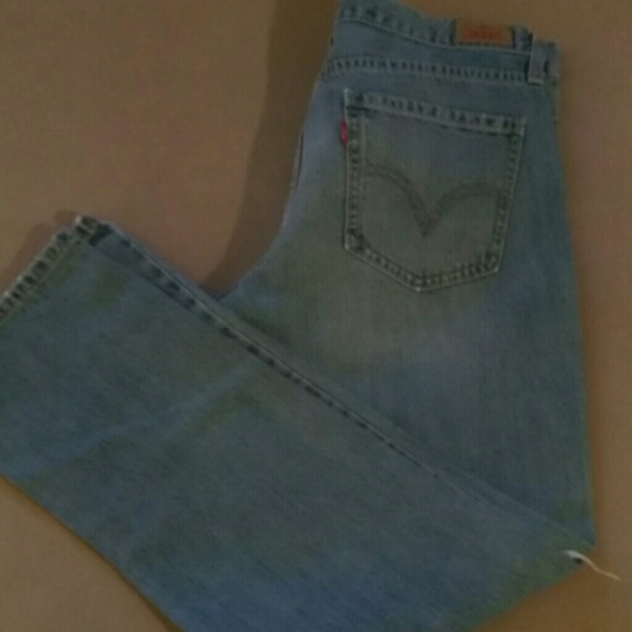 Levis Boyfriend Blue Jeans