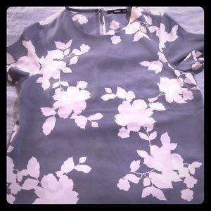Asos gray top with white floral print