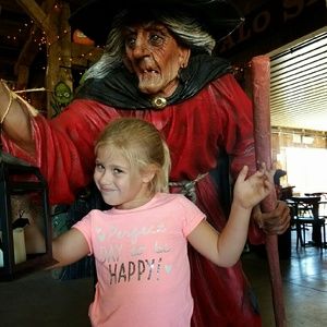 Meet your Posher, Heather