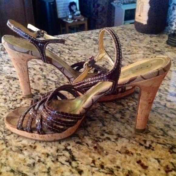 Authentic Coach - Picture 2 of 3